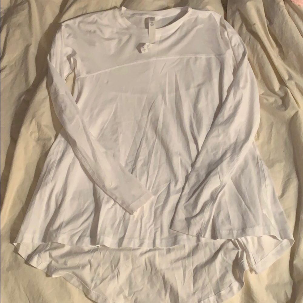 Lululemon white long sleeve top 2